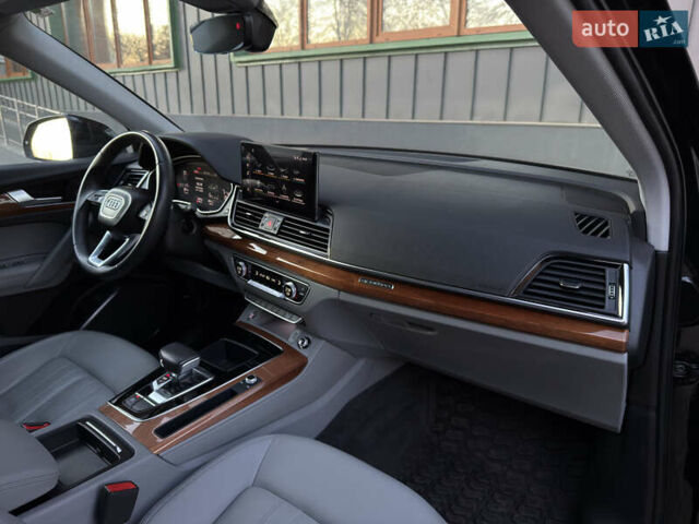 Черный Ауди Ку 5, объемом двигателя 1.98 л и пробегом 61 тыс. км за 37300 $, фото 38 на Automoto.ua