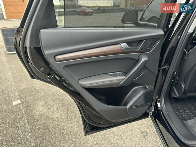 Ауди Ку 5 2021 в Киеве на Automoto.ua Черный Ауди Ку 5, объемом двигателя 1.98 л и пробегом 55 тыс. км за 37900 $, фото 24 на Automoto.ua