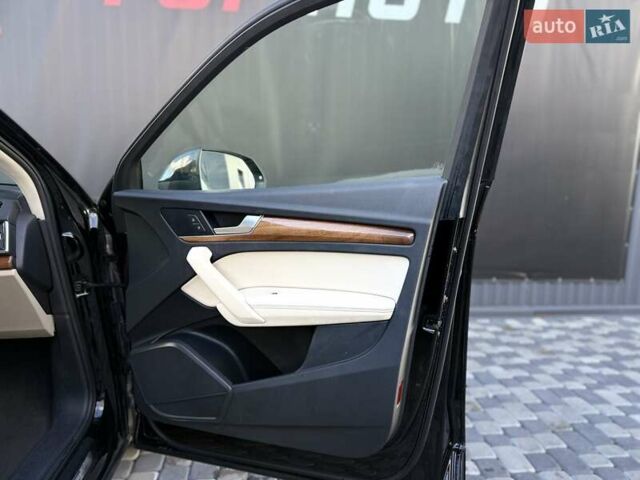 Черный Ауди Ку 5, объемом двигателя 1.98 л и пробегом 60 тыс. км за 30900 $, фото 62 на Automoto.ua