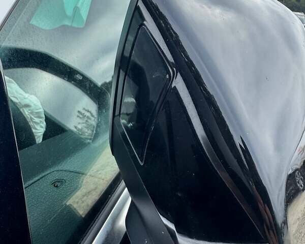 Черный Ауди Ку 5, объемом двигателя 2 л и пробегом 31 тыс. км за 24500 $, фото 8 на Automoto.ua