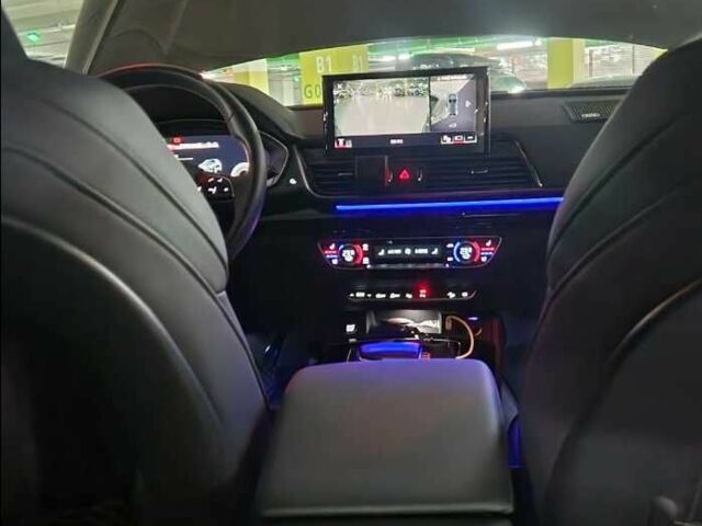 Чорний Ауді Ку 5, об'ємом двигуна 3 л та пробігом 52 тис. км за 28500 $, фото 5 на Automoto.ua