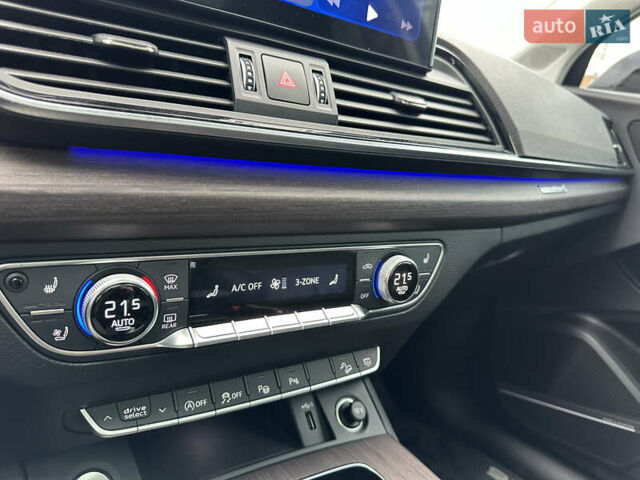 Ауди Ку 5 2021 в Киеве на Automoto.ua Черный Ауди Ку 5, объемом двигателя 1.98 л и пробегом 55 тыс. км за 37900 $, фото 33 на Automoto.ua