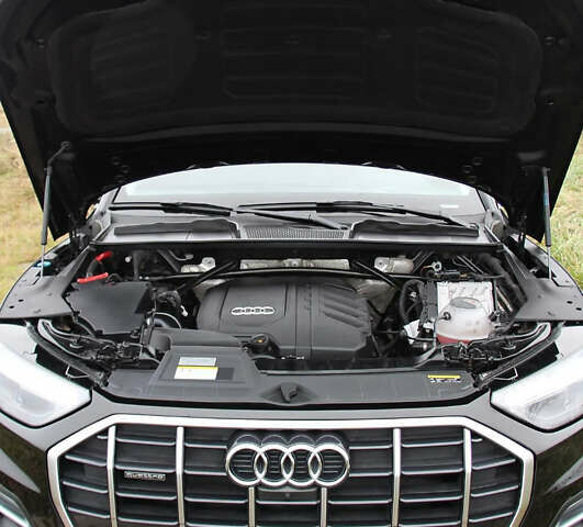 Черный Ауди Ку 5, объемом двигателя 2 л и пробегом 66 тыс. км за 27000 $, фото 14 на Automoto.ua