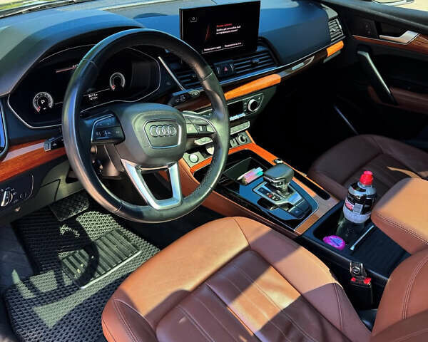 Черный Ауди Ку 5, объемом двигателя 1.98 л и пробегом 115 тыс. км за 35000 $, фото 1 на Automoto.ua