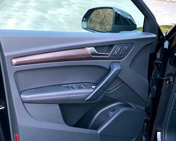 Ауди Ку 5 2021 в Львове на Automoto.ua Черный Ауди Ку 5, объемом двигателя 1.98 л и пробегом 47 тыс. км за 39900 $, фото 7 на Automoto.ua