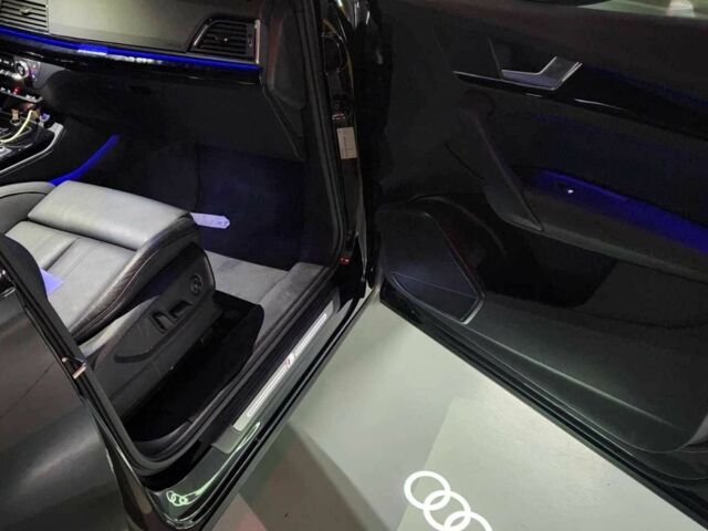 Чорний Ауді Ку 5, об'ємом двигуна 3 л та пробігом 52 тис. км за 28500 $, фото 4 на Automoto.ua