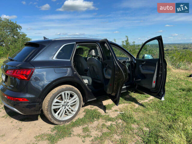 Черный Ауди Ку 5, объемом двигателя 1.97 л и пробегом 50 тыс. км за 30500 $, фото 13 на Automoto.ua