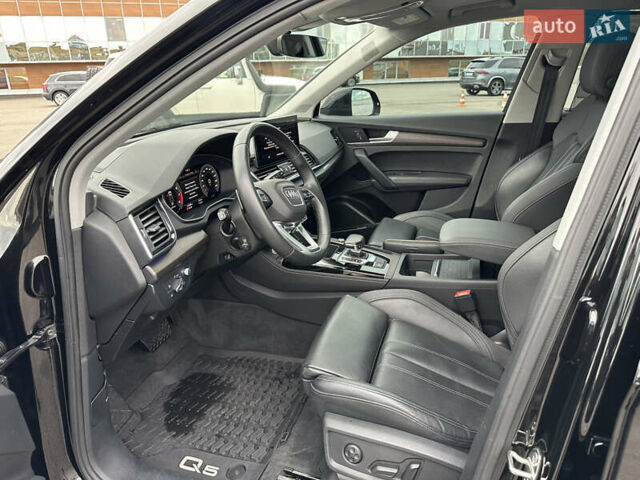 Ауди Ку 5 2021 в Киеве на Automoto.ua Черный Ауди Ку 5, объемом двигателя 1.98 л и пробегом 55 тыс. км за 37900 $, фото 19 на Automoto.ua