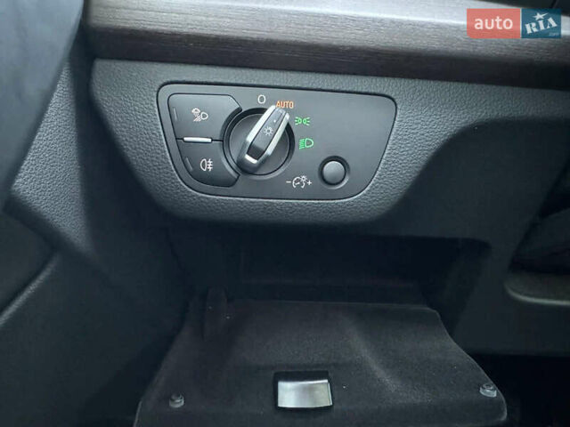 Черный Ауди Ку 5, объемом двигателя 1.98 л и пробегом 127 тыс. км за 30000 $, фото 10 на Automoto.ua