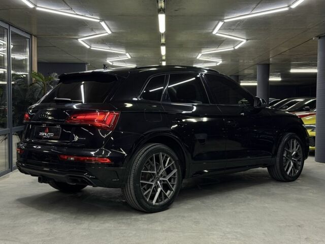 Ауди Ку 5 2021 в Одессе на Automoto.ua Черный Ауди Ку 5, объемом двигателя 2 л и пробегом 42 тыс. км за 35900 $, фото 10 на Automoto.ua