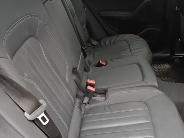 Черный Ауди Ку 5, объемом двигателя 0 л и пробегом 76 тыс. км за 34800 $, фото 6 на Automoto.ua