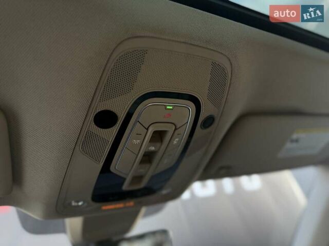 Черный Ауди Ку 5, объемом двигателя 1.98 л и пробегом 60 тыс. км за 30900 $, фото 61 на Automoto.ua