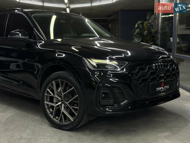 Ауди Ку 5 2021 в Одессе на Automoto.ua Черный Ауди Ку 5, объемом двигателя 1.98 л и пробегом 42 тыс. км за 35900 $, фото 3 на Automoto.ua