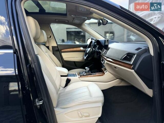 Черный Ауди Ку 5, объемом двигателя 1.98 л и пробегом 60 тыс. км за 30900 $, фото 63 на Automoto.ua