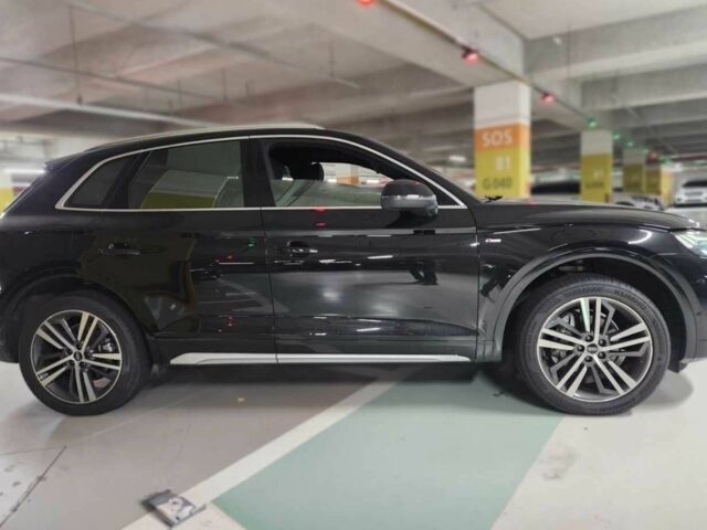 Чорний Ауді Ку 5, об'ємом двигуна 3 л та пробігом 52 тис. км за 28500 $, фото 3 на Automoto.ua