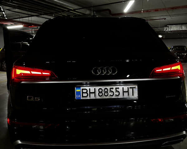 Чорний Ауді Ку 5, об'ємом двигуна 2 л та пробігом 50 тис. км за 39500 $, фото 14 на Automoto.ua