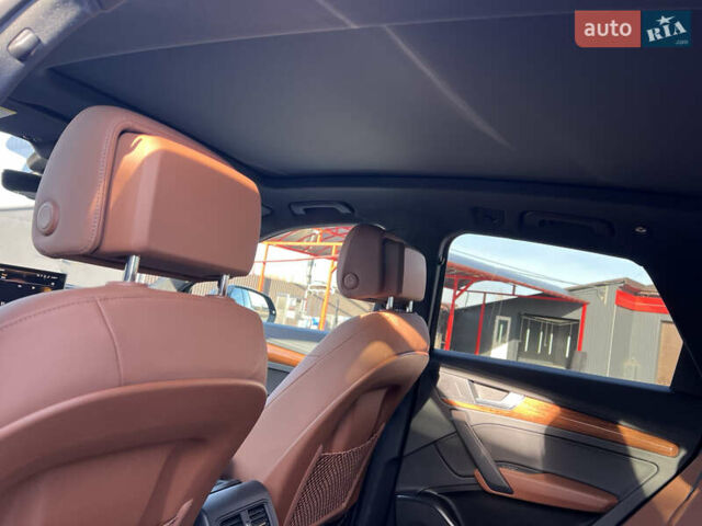 Черный Ауди Ку 5, объемом двигателя 2 л и пробегом 20 тыс. км за 29500 $, фото 15 на Automoto.ua