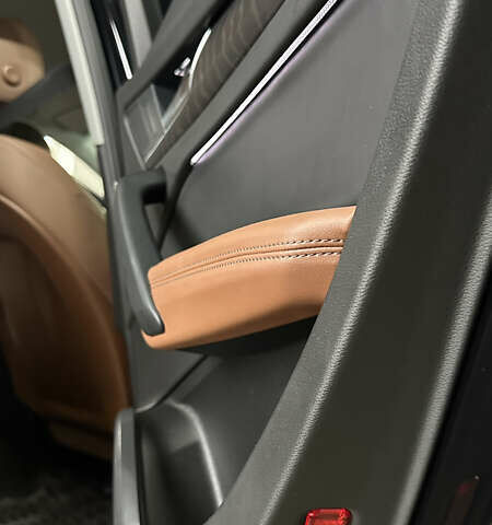 Черный Ауди Ку 5, объемом двигателя 1.97 л и пробегом 77 тыс. км за 43000 $, фото 21 на Automoto.ua