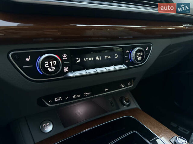 Черный Ауди Ку 5, объемом двигателя 1.98 л и пробегом 61 тыс. км за 37300 $, фото 60 на Automoto.ua