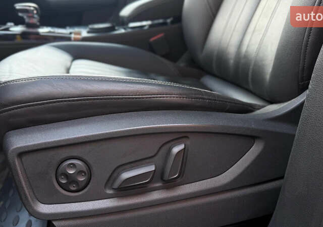 Черный Ауди Ку 5, объемом двигателя 1.98 л и пробегом 127 тыс. км за 30000 $, фото 7 на Automoto.ua