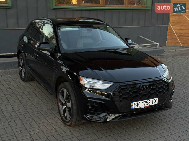 Черный Ауди Ку 5, объемом двигателя 1.98 л и пробегом 61 тыс. км за 37300 $, фото 1 на Automoto.ua