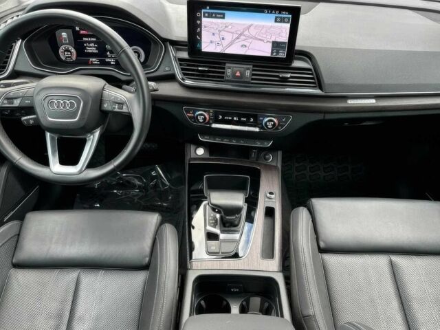 Черный Ауди Ку 5, объемом двигателя 2 л и пробегом 26 тыс. км за 10400 $, фото 7 на Automoto.ua