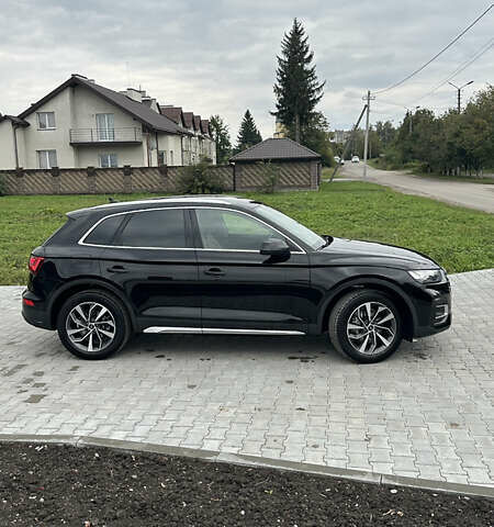 Черный Ауди Ку 5, объемом двигателя 1.97 л и пробегом 77 тыс. км за 43000 $, фото 3 на Automoto.ua