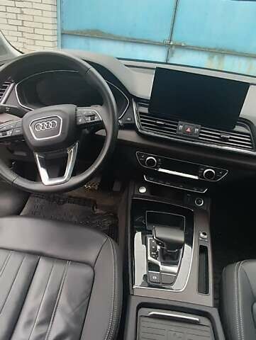 Черный Ауди Ку 5, объемом двигателя 1.98 л и пробегом 78 тыс. км за 34800 $, фото 1 на Automoto.ua