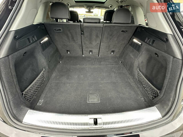 Ауди Ку 5 2021 в Киеве на Automoto.ua Черный Ауди Ку 5, объемом двигателя 1.98 л и пробегом 55 тыс. км за 37900 $, фото 39 на Automoto.ua