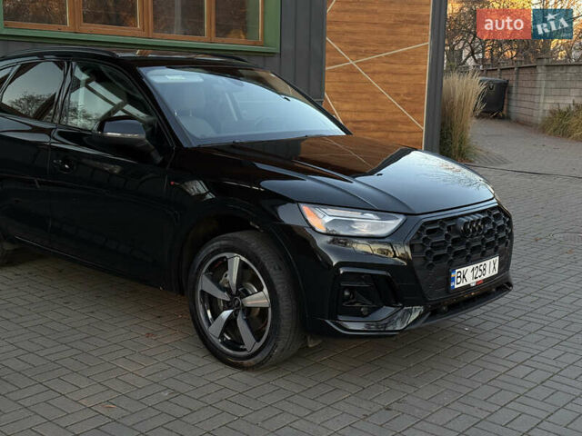 Черный Ауди Ку 5, объемом двигателя 1.98 л и пробегом 61 тыс. км за 37300 $, фото 3 на Automoto.ua