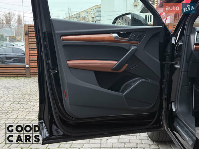 Чорний Ауді Ку 5, об'ємом двигуна 1.98 л та пробігом 49 тис. км за 33000 $, фото 15 на Automoto.ua