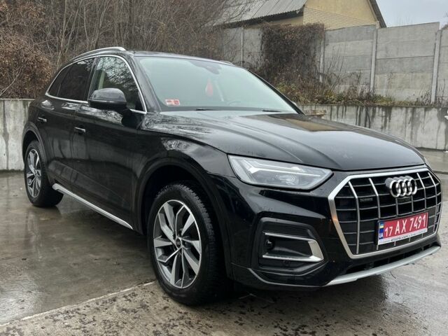 Черный Ауди Ку 5, объемом двигателя 0 л и пробегом 70 тыс. км за 40000 $, фото 1 на Automoto.ua