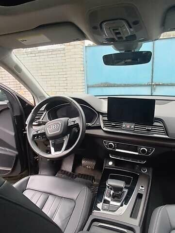 Черный Ауди Ку 5, объемом двигателя 1.98 л и пробегом 78 тыс. км за 34800 $, фото 10 на Automoto.ua