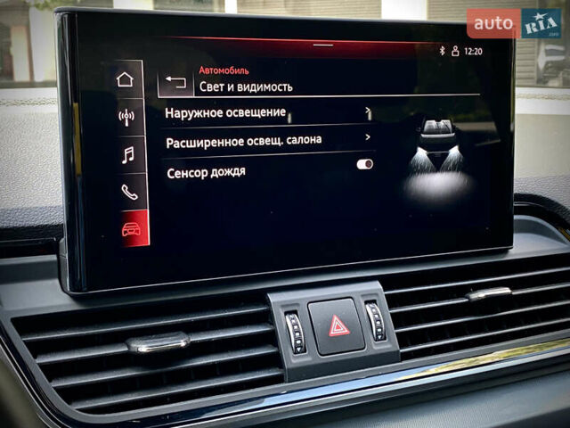 Черный Ауди Ку 5, объемом двигателя 1.97 л и пробегом 26 тыс. км за 52700 $, фото 31 на Automoto.ua