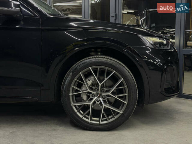 Ауди Ку 5 2021 в Одессе на Automoto.ua Черный Ауди Ку 5, объемом двигателя 1.98 л и пробегом 42 тыс. км за 35900 $, фото 4 на Automoto.ua