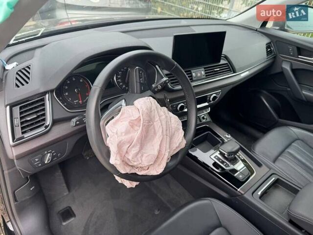 Черный Ауди Ку 5, объемом двигателя 2 л и пробегом 31 тыс. км за 24500 $, фото 12 на Automoto.ua