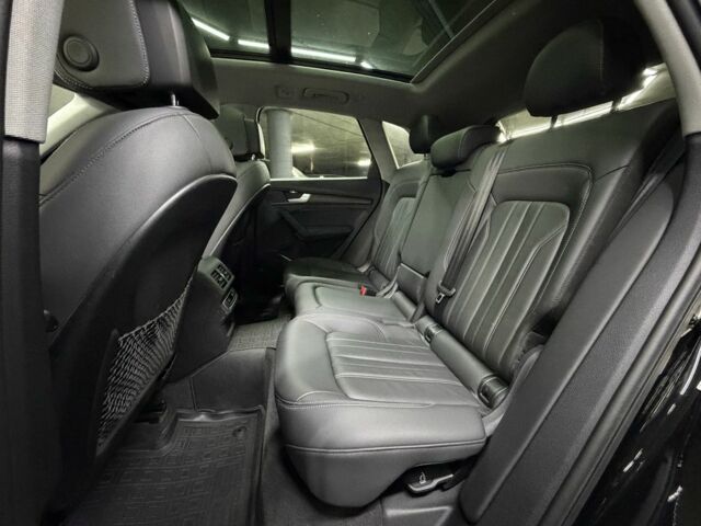 Ауди Ку 5 2021 в Одессе на Automoto.ua Черный Ауди Ку 5, объемом двигателя 2 л и пробегом 42 тыс. км за 35900 $, фото 17 на Automoto.ua