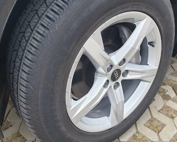 Черный Ауди Ку 5, объемом двигателя 2.02 л и пробегом 1 тыс. км за 41800 $, фото 13 на Automoto.ua