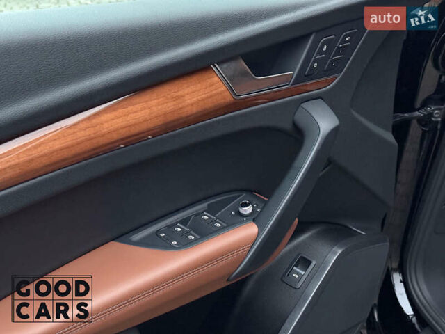 Чорний Ауді Ку 5, об'ємом двигуна 1.98 л та пробігом 49 тис. км за 33000 $, фото 16 на Automoto.ua