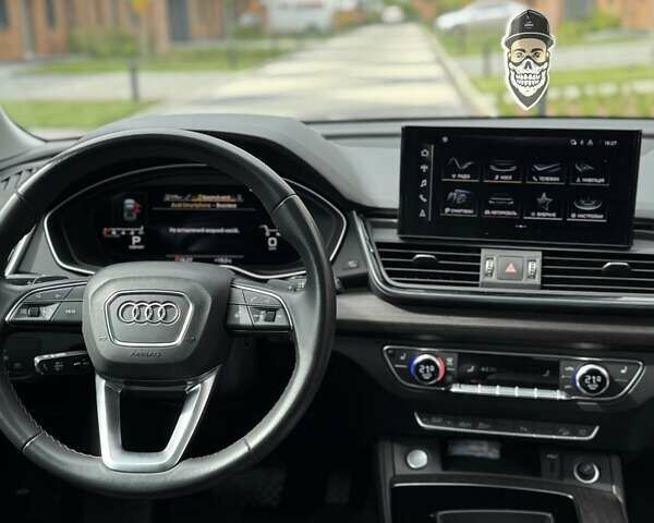 Чорний Ауді Ку 5, об'ємом двигуна 2 л та пробігом 39 тис. км за 35300 $, фото 10 на Automoto.ua