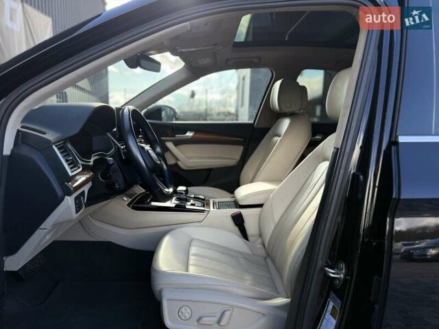 Черный Ауди Ку 5, объемом двигателя 1.98 л и пробегом 60 тыс. км за 30900 $, фото 44 на Automoto.ua