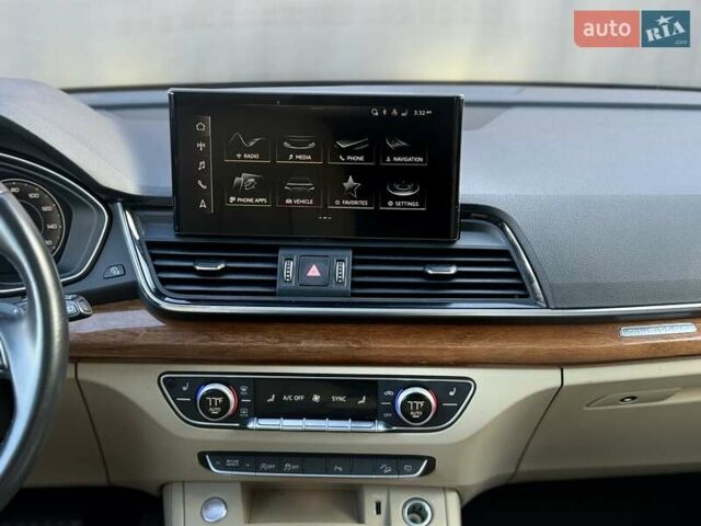 Черный Ауди Ку 5, объемом двигателя 1.98 л и пробегом 60 тыс. км за 30900 $, фото 83 на Automoto.ua