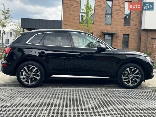 Чорний Ауді Ку 5, об'ємом двигуна 2 л та пробігом 39 тис. км за 35300 $, фото 6 на Automoto.ua