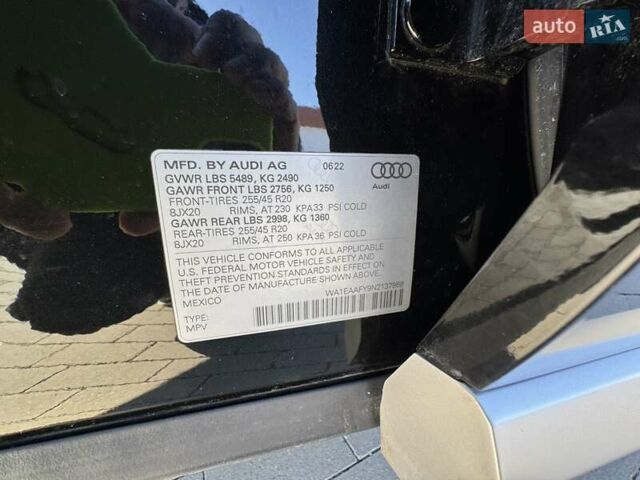 Черный Ауди Ку 5, объемом двигателя 1.98 л и пробегом 40 тыс. км за 44900 $, фото 12 на Automoto.ua
