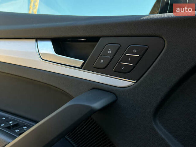 Чорний Ауді Ку 5, об'ємом двигуна 2 л та пробігом 32 тис. км за 33999 $, фото 11 на Automoto.ua