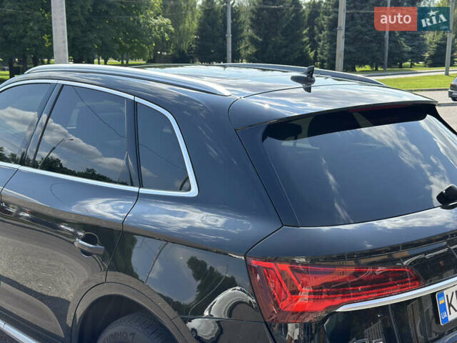 Черный Ауди Ку 5, объемом двигателя 2 л и пробегом 32 тыс. км за 45500 $, фото 6 на Automoto.ua