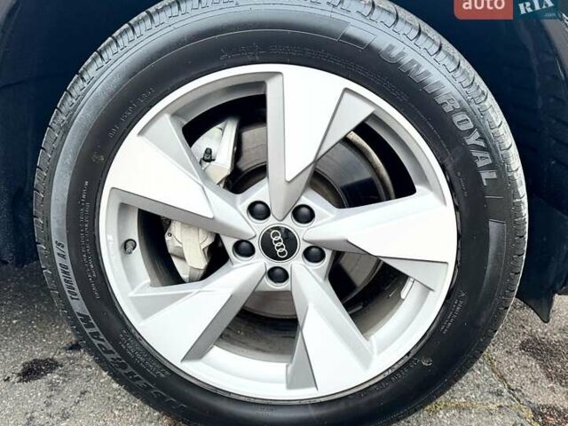 Черный Ауди Ку 5, объемом двигателя 1.98 л и пробегом 58 тыс. км за 38700 $, фото 16 на Automoto.ua