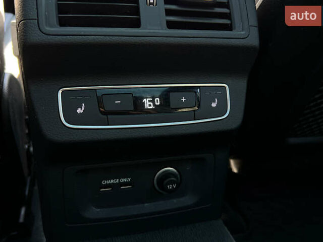 Чорний Ауді Ку 5, об'ємом двигуна 2 л та пробігом 32 тис. км за 33999 $, фото 17 на Automoto.ua