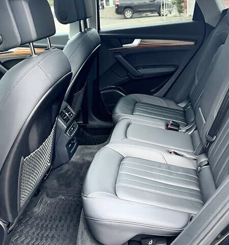 Черный Ауди Ку 5, объемом двигателя 1.98 л и пробегом 58 тыс. км за 38700 $, фото 26 на Automoto.ua