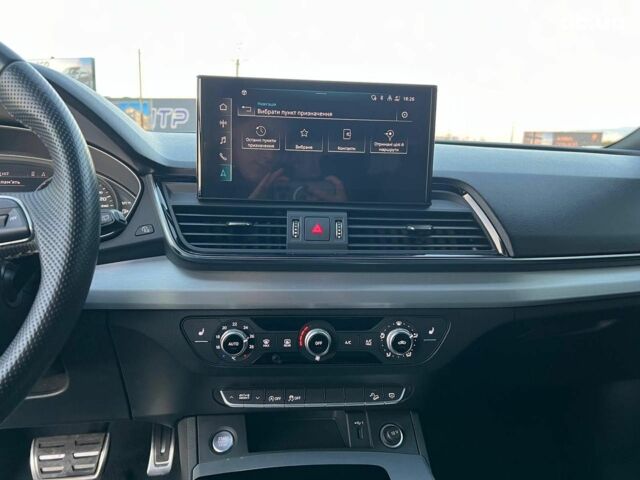 Черный Ауди Ку 5, объемом двигателя 2 л и пробегом 65 тыс. км за 38590 $, фото 27 на Automoto.ua